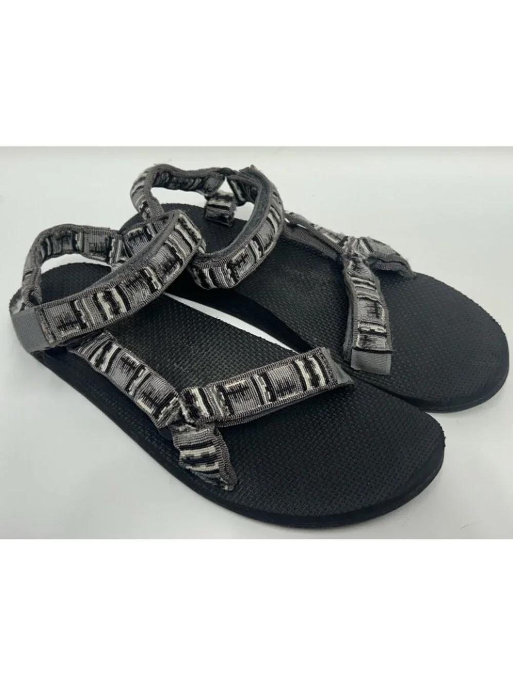 Teva Men's Original Universal Sandals 13 Grey White Hiking Outdoor Water Shoes